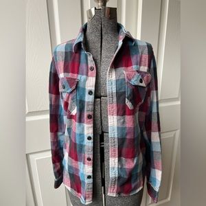 American Eagle Outfitters Plaid Long Sleeve Button Up